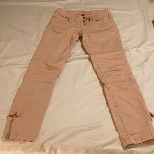 New York and Co cute pink cropped jeans